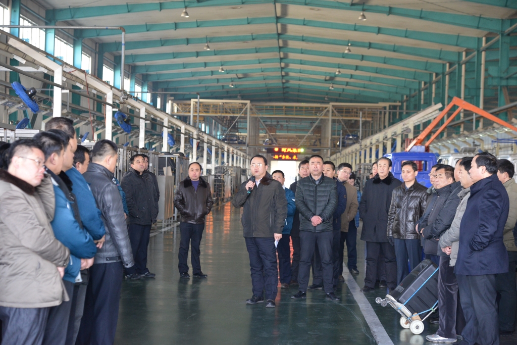 J9集团集团进行中层辅导干部现场观摩活动